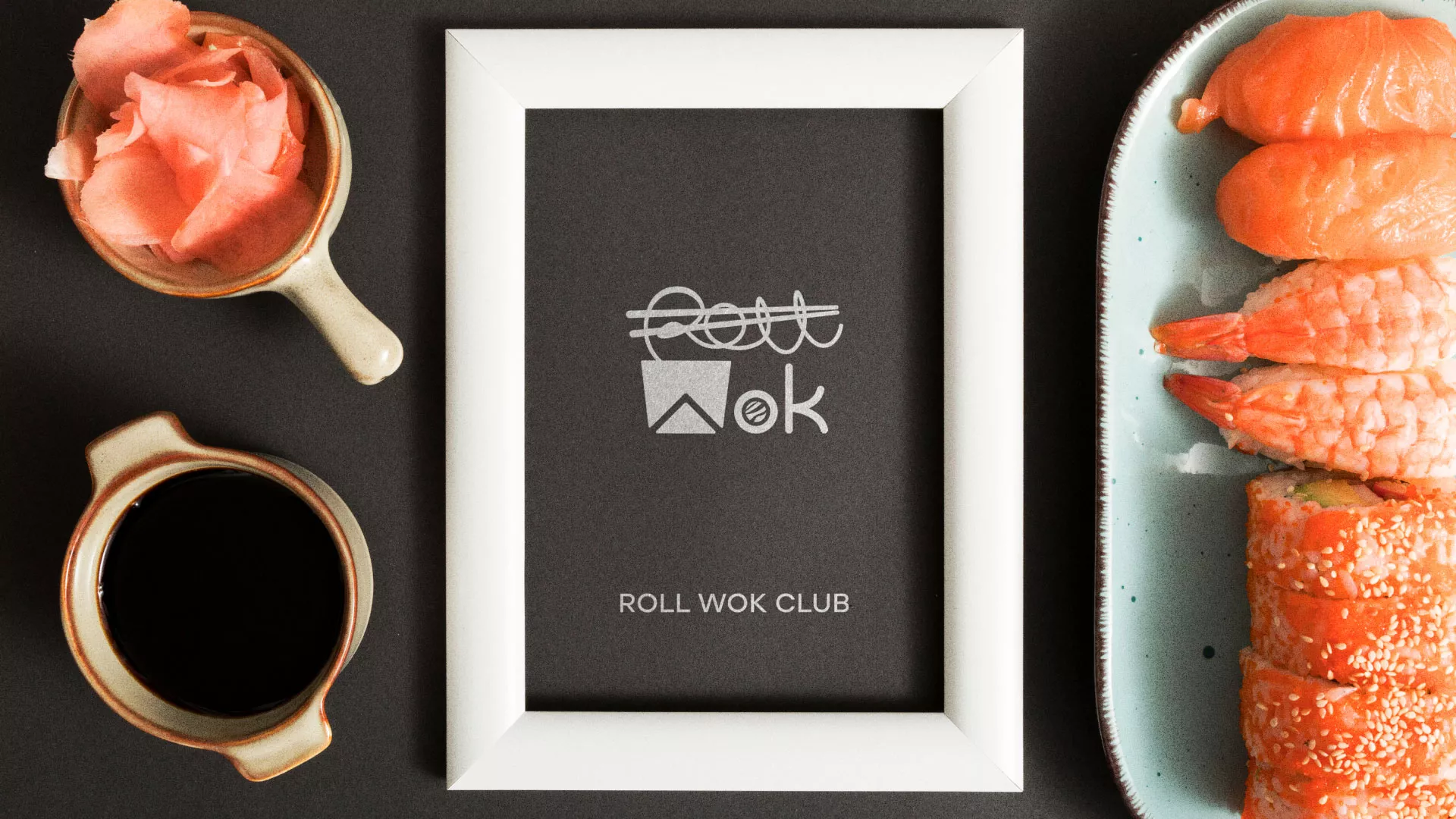 Разработка логотипа суши-бара «Roll Wok Club» в Кашире