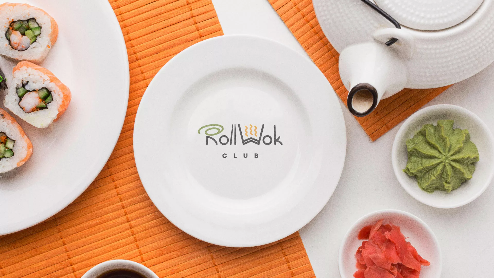 Разработка логотипа и фирменного стиля в Кашире для суши-бара «Roll Wok Club»